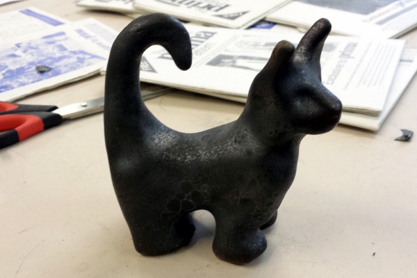 pottery-cat